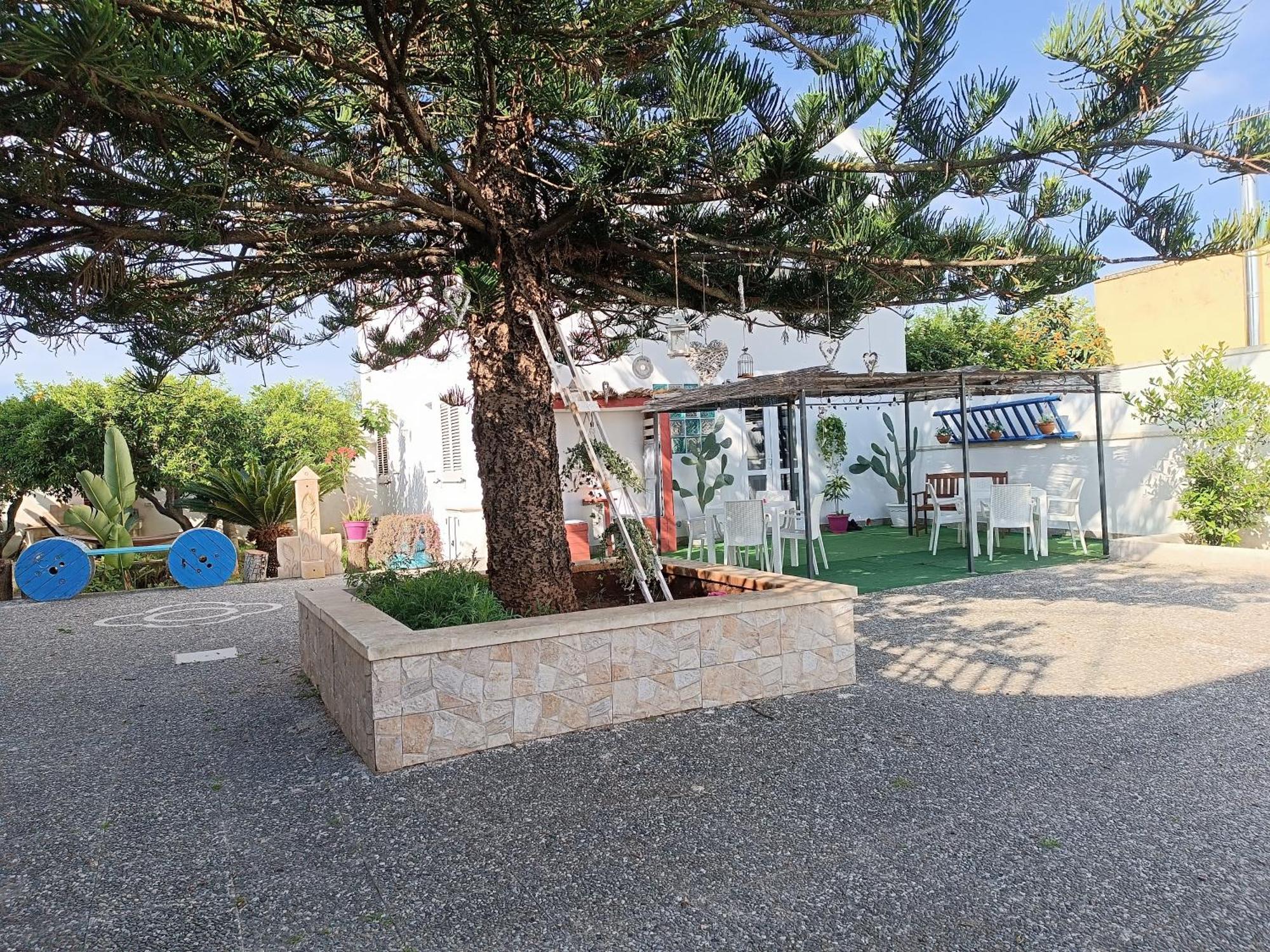 B&B Il Menhir Lequile Екстериор снимка